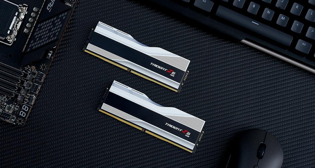 G.skill Trident Z5 Rgb - Ddr5 - Kit - 32 Gb: 2 X 16 Gb - Dimm 288-Pin - 6000 Mhz / Pc5-48000 - Cl32 - 1.35 V - Ungepuffert - NoN-Ecc - Metallisch Sil