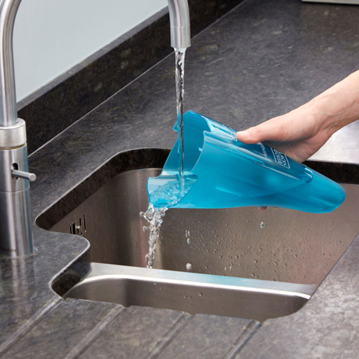 Aspirapolvere A Mano Ciclonico Black & Decker Wdc 215wa - Image 4