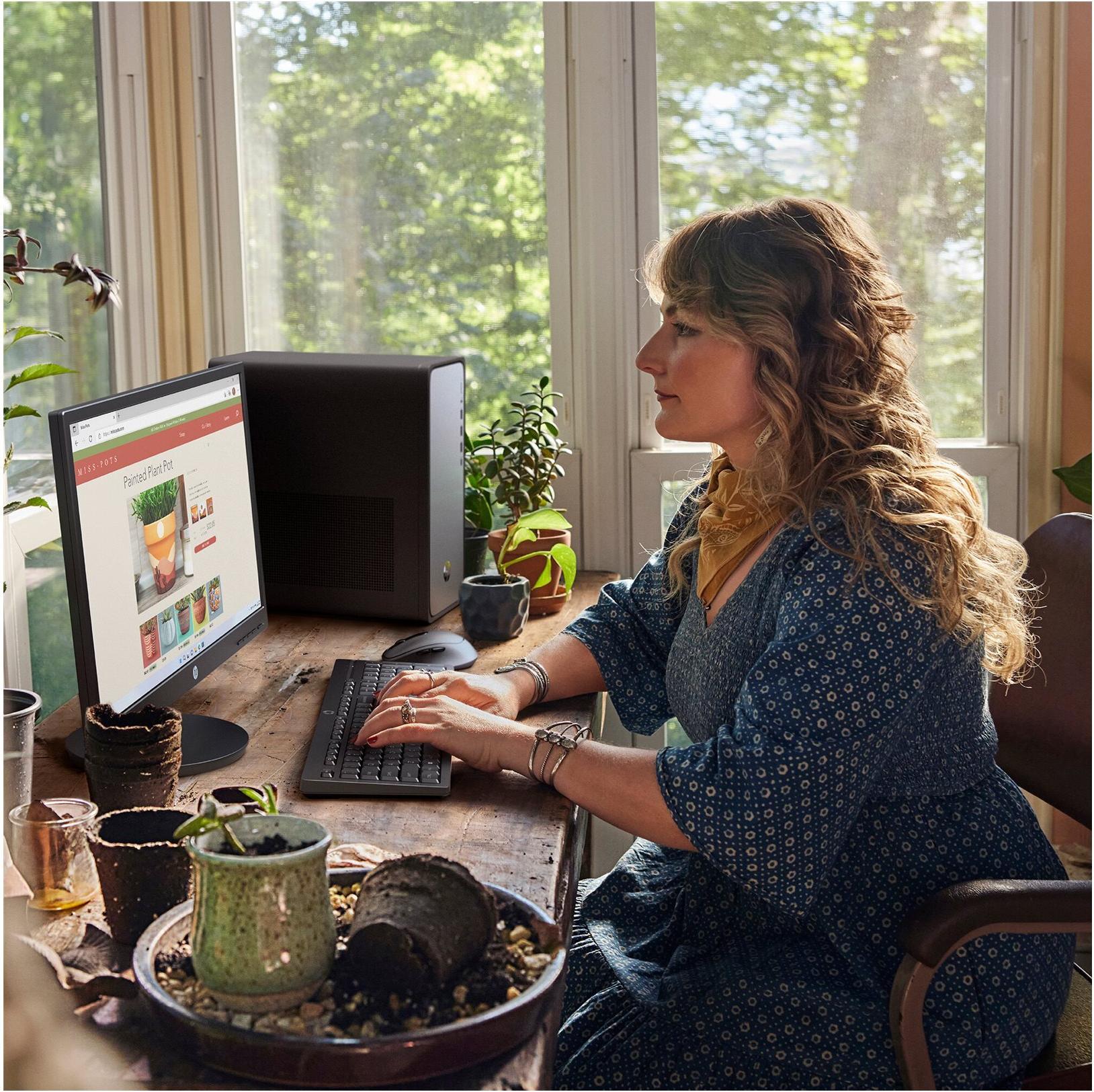 Hp Omnidesk M02-0452ng - Tower - Core I5 I5-14400 - Ram 16 Gb - Ssd 512 Gb - Nvme - Uhd Graphics 730 - 1gbe, WI-Fi 6, Bluetooth - Wlan: 802.11a/b/g/n