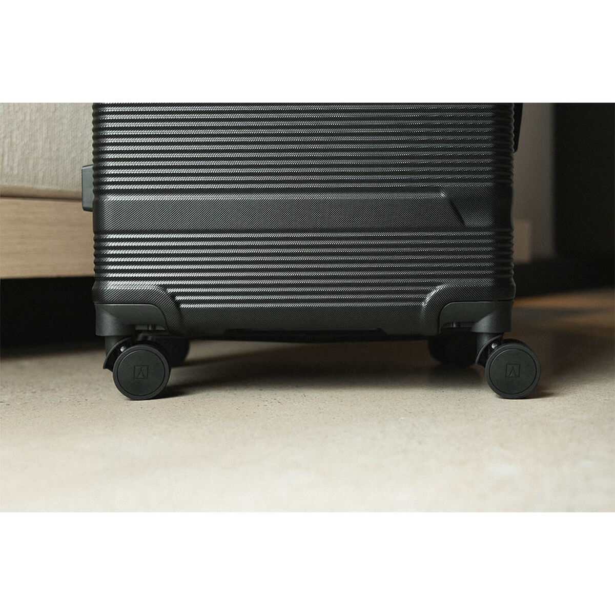 Bagaglio a Mano Numada Nero 55 x 20 x 40 cm - Image 6