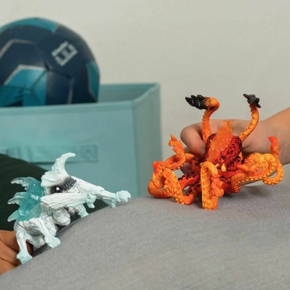 Accessori per Casa delle Bambole Schleich Lava Octopus vs Ice Bug Duo - Image 4