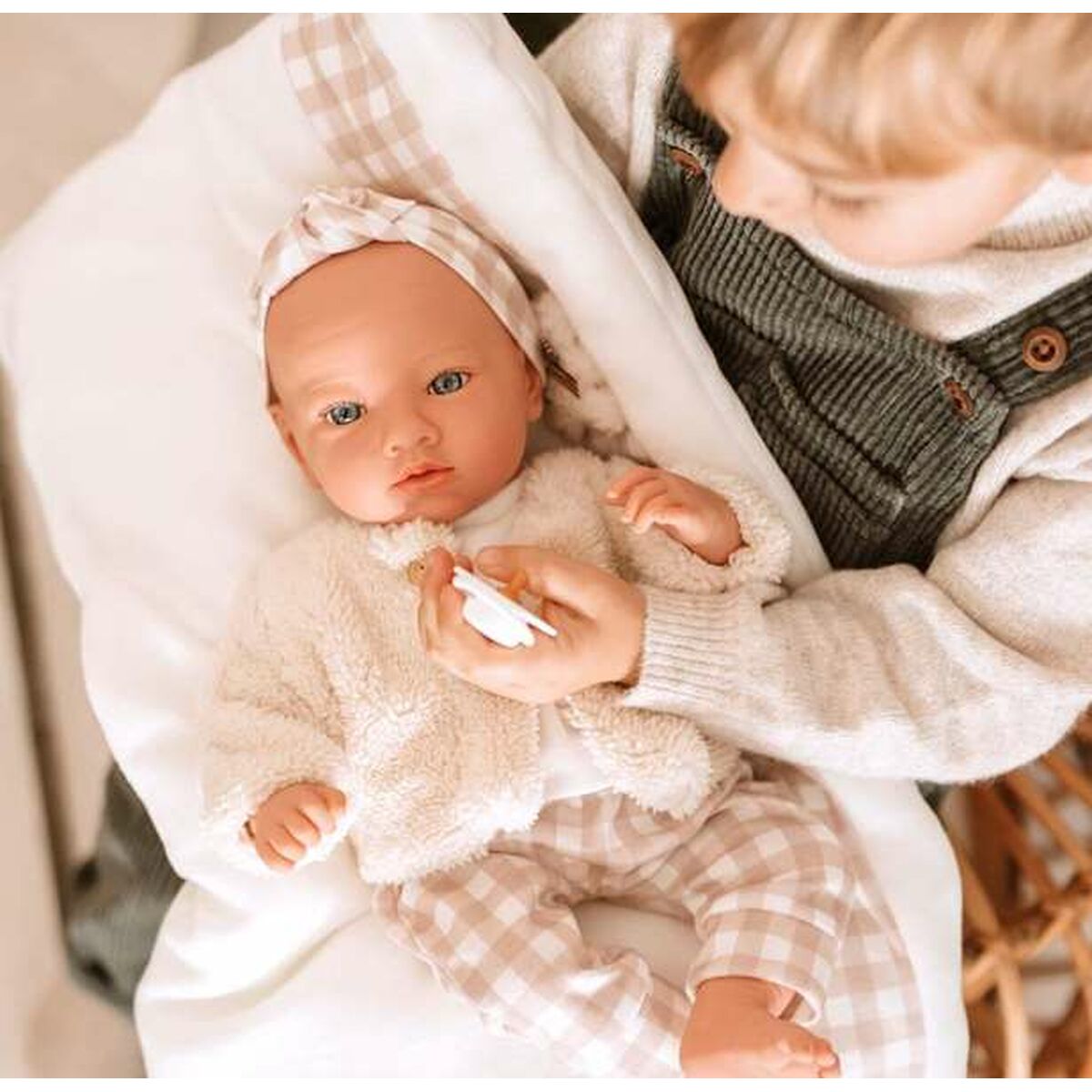 Baby Doll Arias Elegance 40 cm - Image 6
