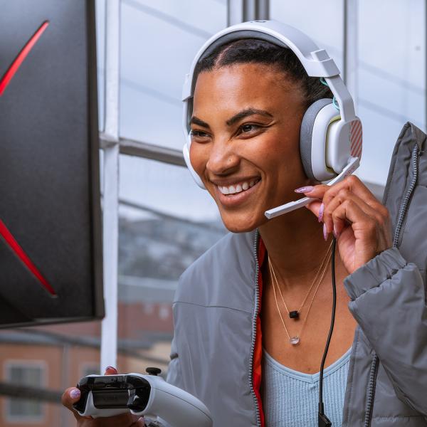 Astro Gaming A10 Headset (astro A10 Wired Headset - OveR-Ear/3.5mm - White) - Image 3