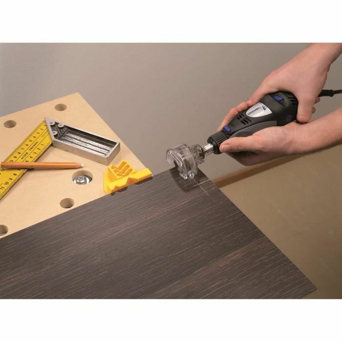 Accessorio Per Multiutensile Dremel 670 Adattatore Per Sega - Image 3