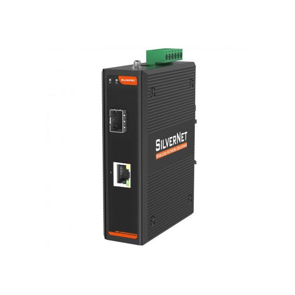 Silvernet Sil 73101p Convertitore Multimediale Di Rete Interno 1000 Mbit/s Nero (10/100/1000m 1 X Gigabit Ethnt/ - 30w Poe Port/ 1 X Gigabit Sfp Sl)