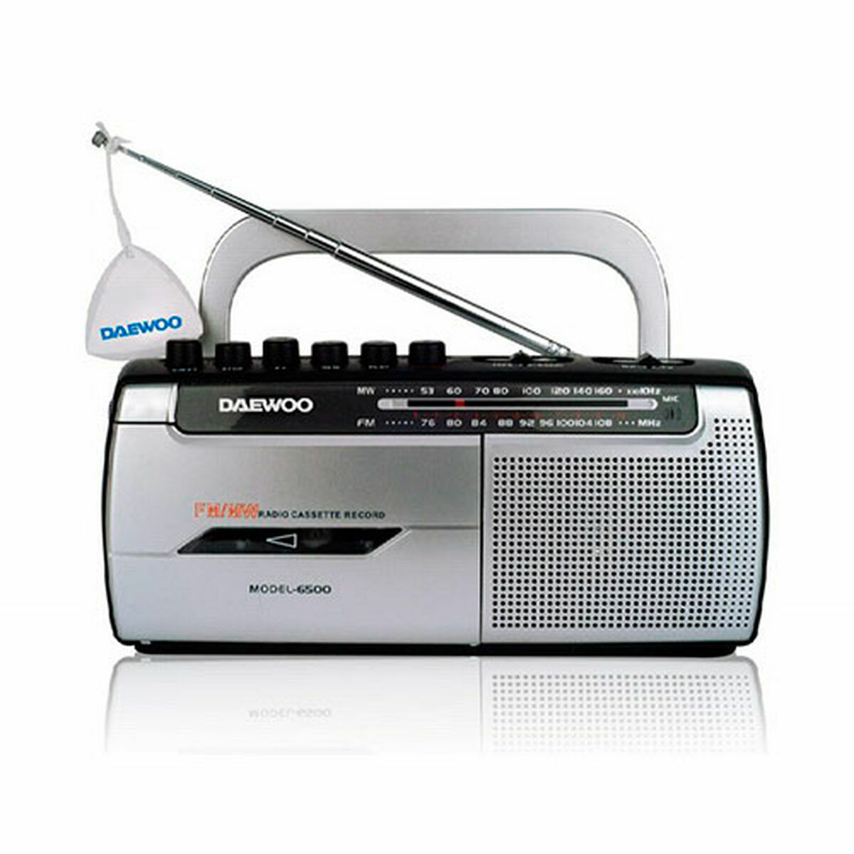 Radio Cassetta Daewoo Dw1107
