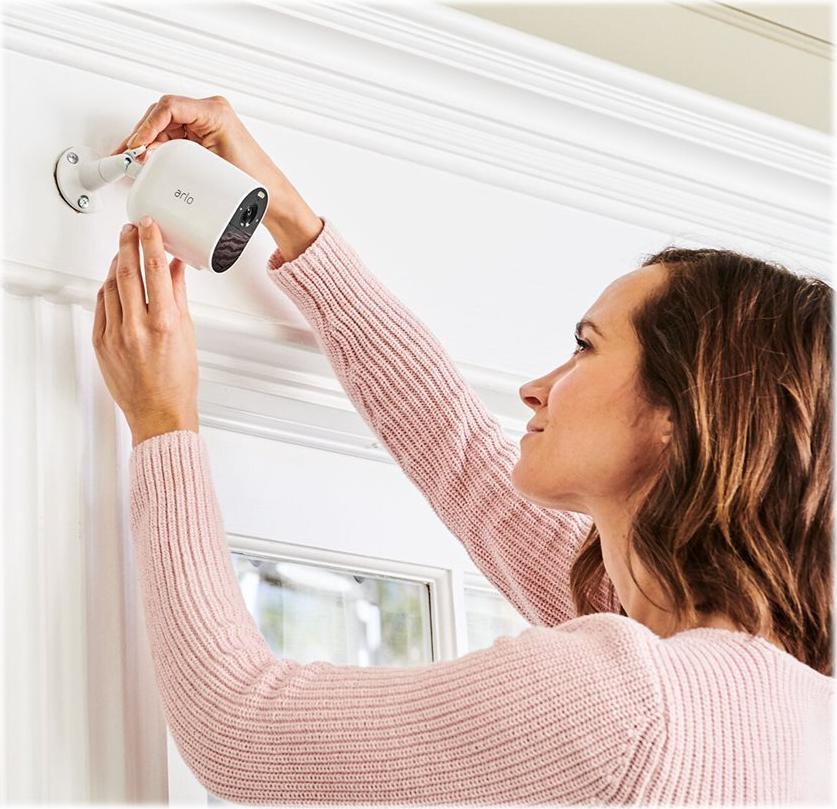 Arlo Essential 3 2k PaN-TilT-Zoom Security Camera Eu Only (vmc3283-100pes)