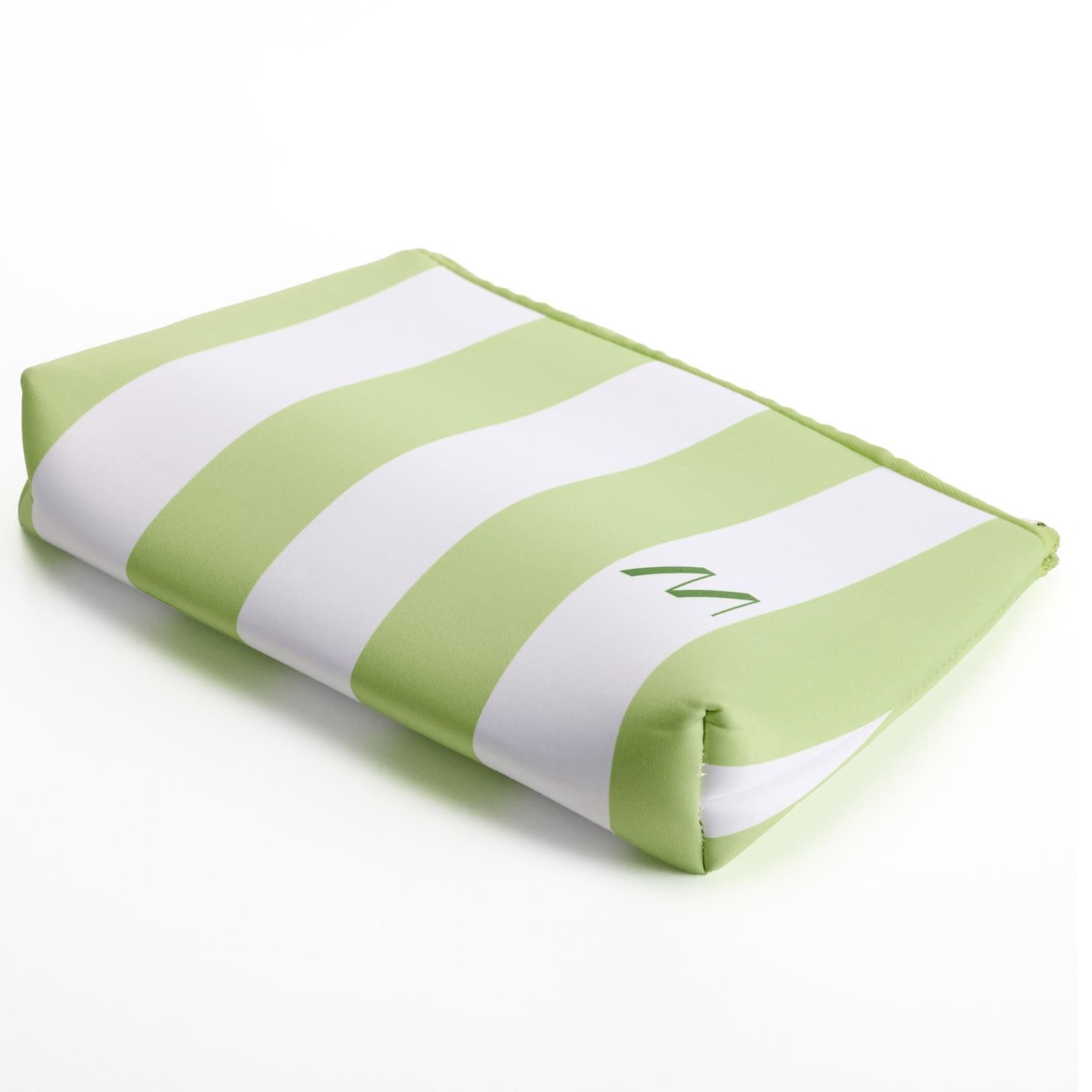 MUITOMAS BEACH POUCH GREEN