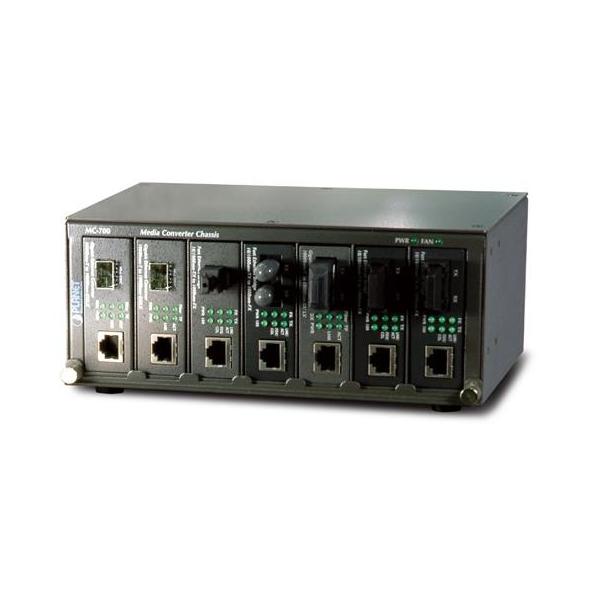 PLANET MC-700 convertitore multimediale di rete Nero (7-Slot 10 Media Converter - Chassis - Warranty: 36M)