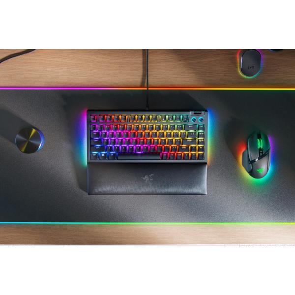 Razer BlackWidow V4 tastiera Gaming USB QWERTY Inglese US Nero (RAZER BLACKWIDOW V4 75% KEYBOARD ISO) - Versione UK