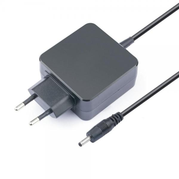 CoreParts MBXLE-AC0001 adattatore e invertitore Interno 20 W Nero (Power Adapter for Lenovo - 20W 5V 4A Plug:3.5*1.35 - EU Wall - LENOVO MIIX 310 310-10ICR - Warranty: 36M)