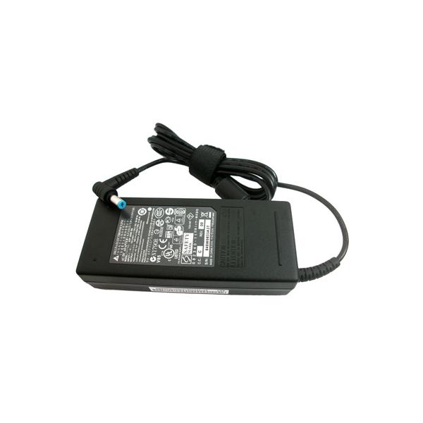 Acer AC Adapter 90W adattatore e invertitore Interno Nero (AC Adapter 18-20V 90W includes power cable)