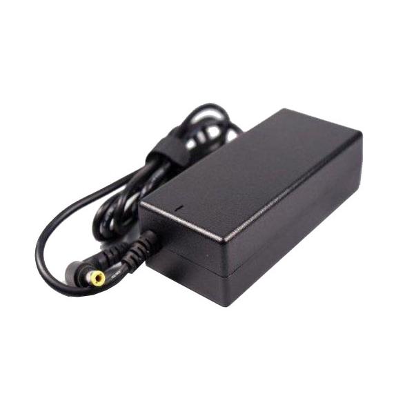 ASUS AC 65W 19VDC adattatore e invertitore Interno Nero (AC Adapter 65W 19VDC - Excluding Power Cord - Black - Warranty: 3M)