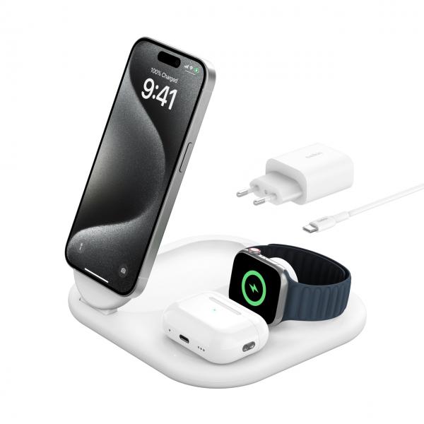 Belkin BoostCharge Cuffie, Smartphone, Orologio intelligente Bianco USB Carica wireless Ricarica rapida Interno (Belkin BoostCharge 3-in-1 Charging Stand white)
