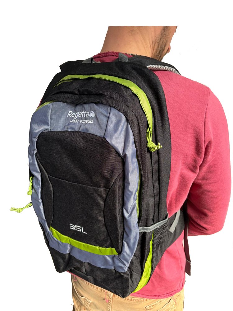 Zaino 35 litri resistente e versatile, ideale per escursioni, viaggi e scuola - Image 3