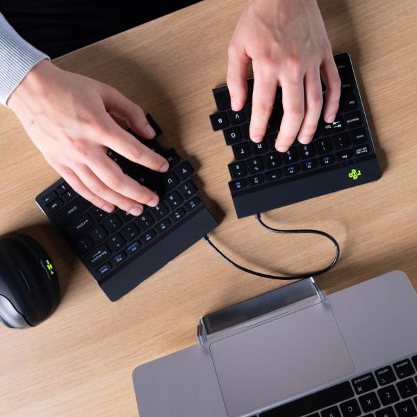 R-Go Tools Tastiera ergonomica R-Go Split Break con software di interruzione, tastiera split, QWERTY [US], Bluetooth, nero (R-GO SPLIT BREAK ERGONOMIC - KEYBOARD QWERTY [US] BLUETOOTH B) - Versione T