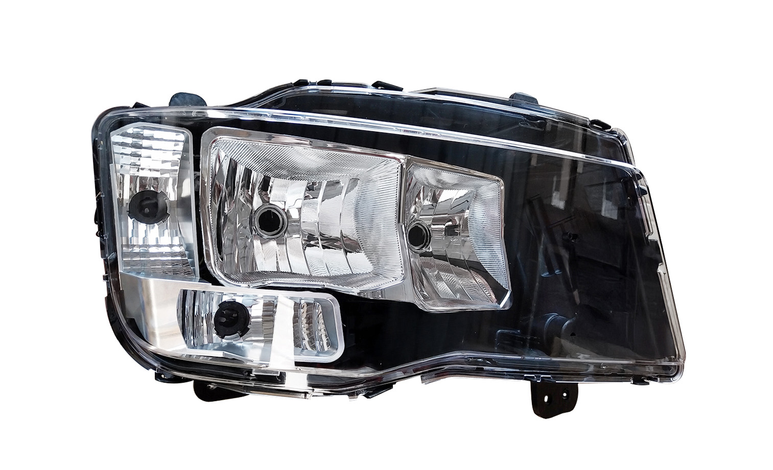 PROIETTORE DESTRO ELETTRICO ALOGENO 24V CON PORTA LAMPADA SENZA LAMPADINA (H7 - H7 - P21/5W - PY21W) CON MOTORINO - CONNETTORE RETTANGOLARE 9 PIN - MAN - TGX 2020 - 81251016732