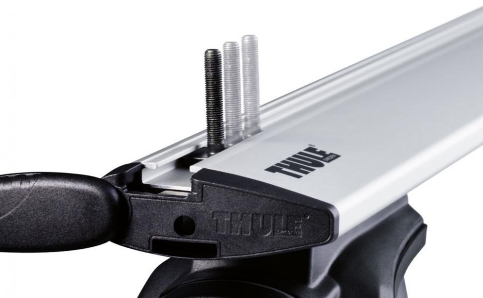 Adattatori Fissaggio Box Su Canaline A T Da 24 mm