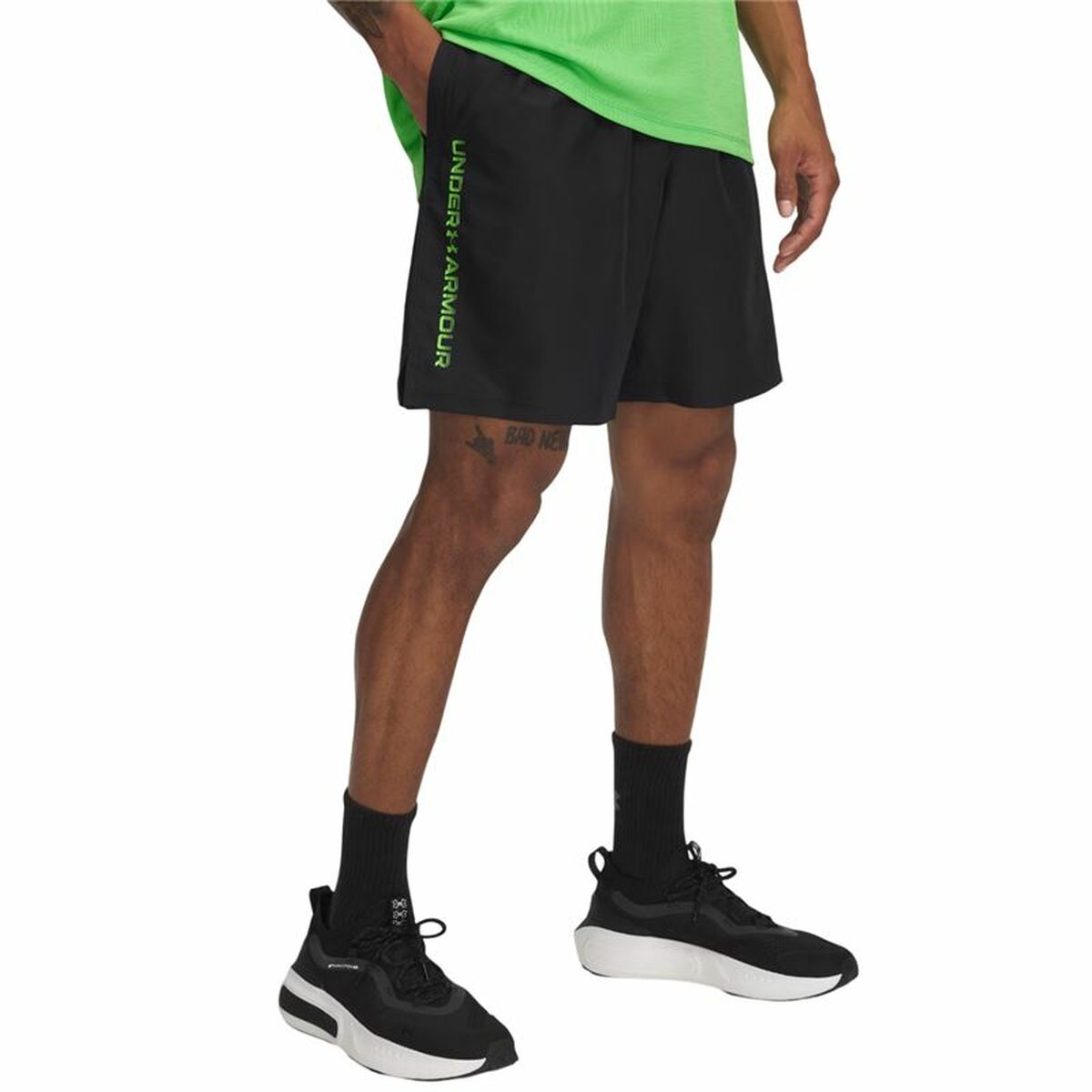 Pantaloni Corti Sportivi da Uomo Under Armour Tech Nero Fitness Taglia:L