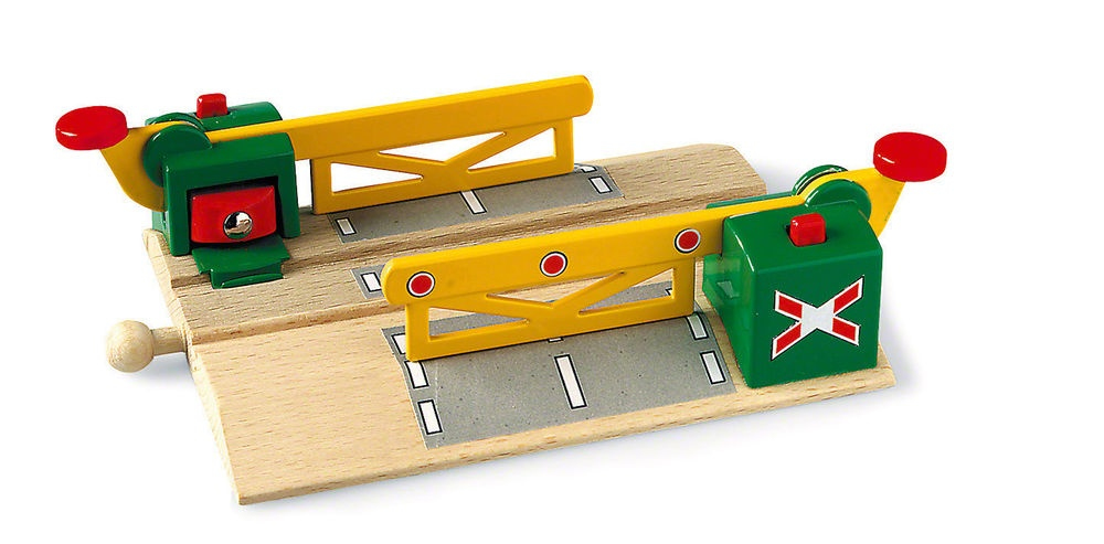 Treno Brio Magnetic Action Crossing
